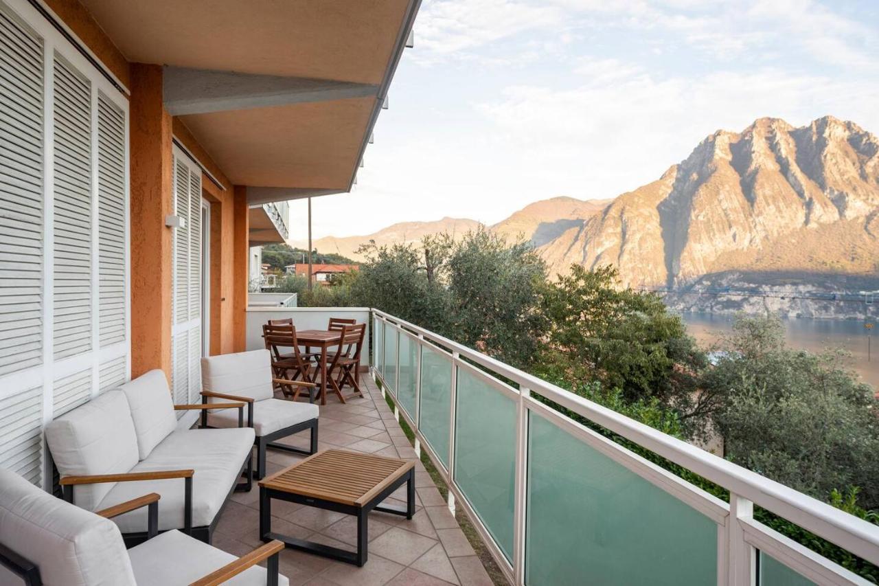 Happy Guest Apartments - Blue Apartment Riva di Solto Exterior foto